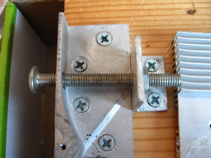 制作无损打开笔记本开关电源外壳辅助工具,很好用的哟