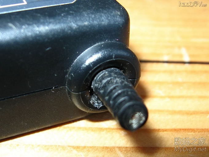 制作无损打开笔记本开关电源外壳辅助工具,很好用的哟 制作无损打开笔记本开关电源外壳辅助工具,很好用的哟