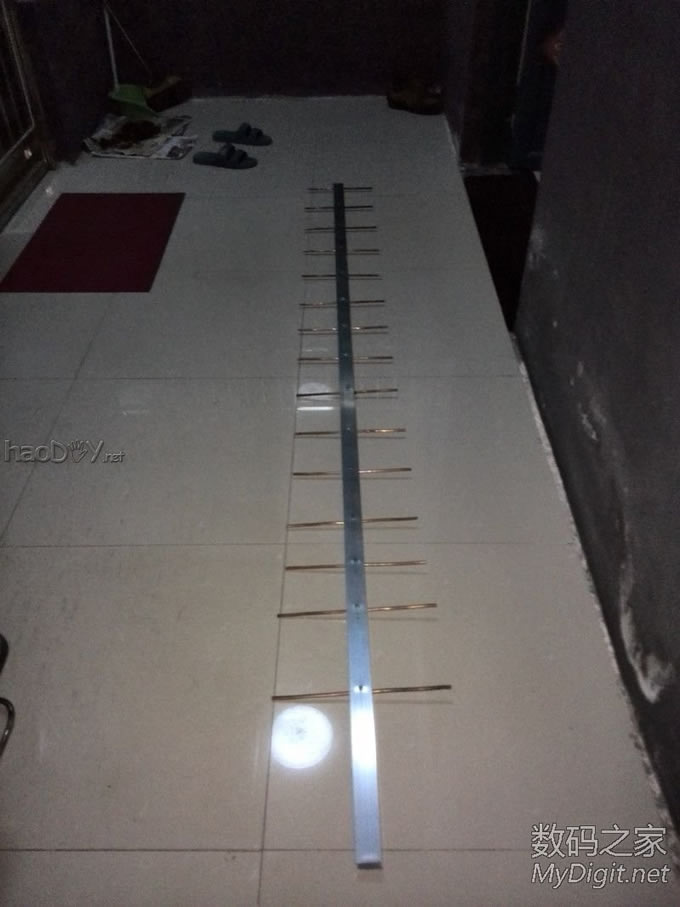 【高清大图】对讲机压信号大杀器——DIY15单元八木天线