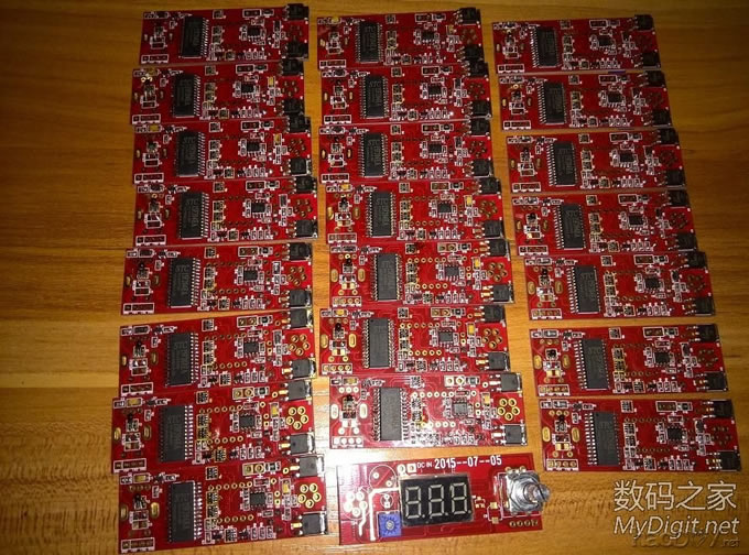 23块T12数显控制板 每片约40个元件160+焊点 焊晕了 还差数码管没焊 23块T12电烙铁数显控制板 每片约40个元件160+焊点 焊晕了 还差数