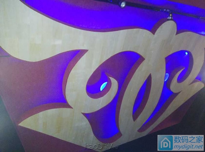 请输入描述 2015最大的DIY-录音棚