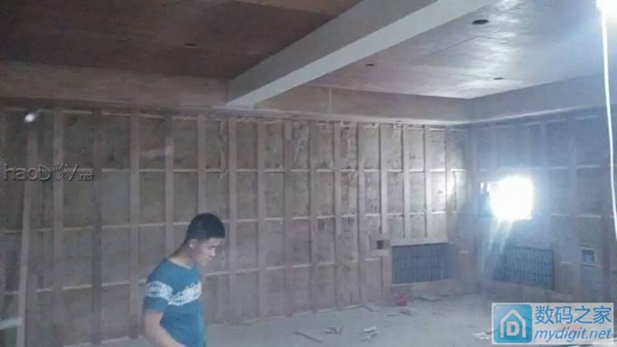 请输入描述 2015最大的DIY-录音棚