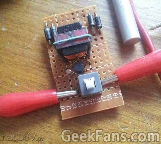 1461752796038.jpg DIY耐压测试仪,可测电容、稳压二极管、发光二极管等