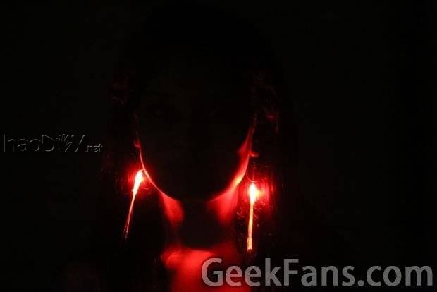 做一个LED耳环,时尚时尚最时尚