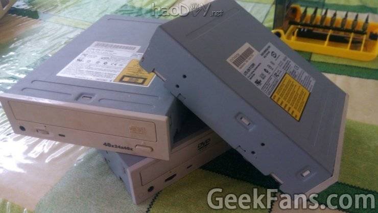 旧DVD驱动器DIY一个Arduino Mini数控绘图机