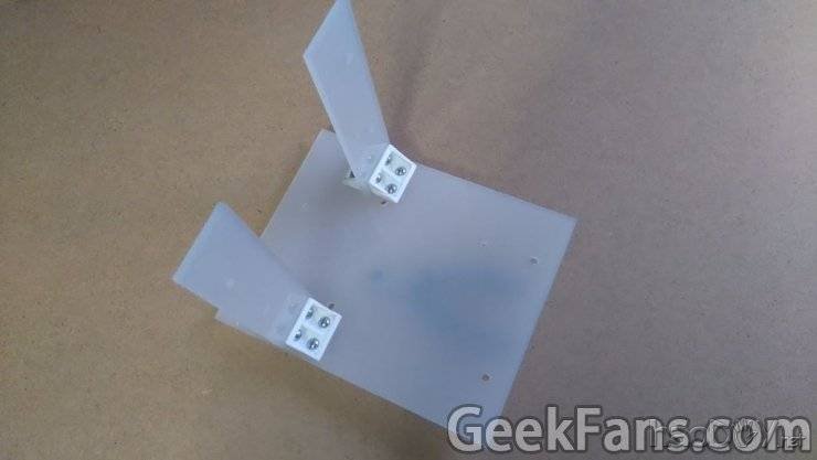 旧DVD驱动器DIY一个Arduino Mini数控绘图机