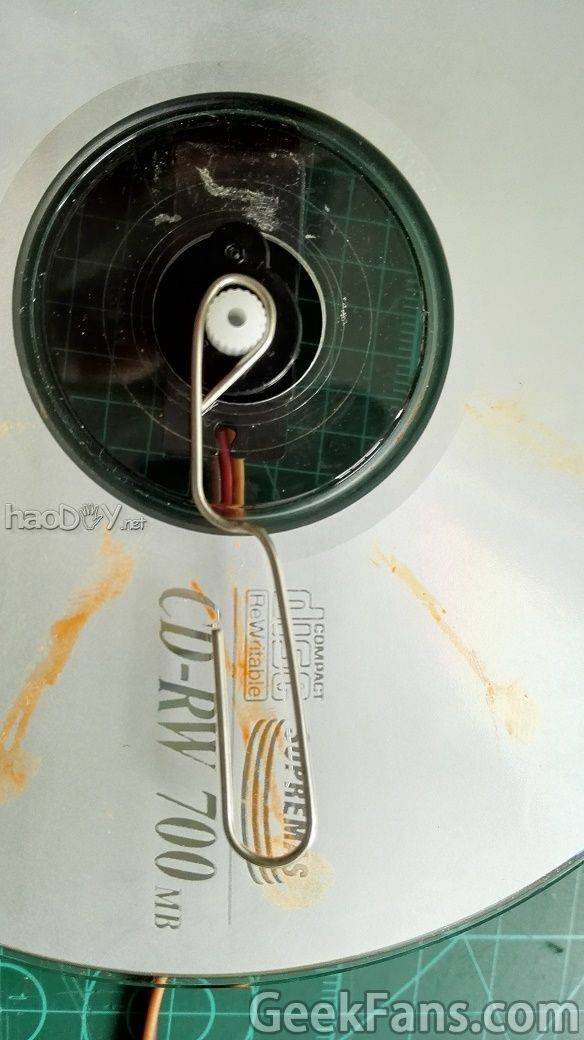 IMG_20151227_120031.jpg 一张光盘上的股票涨幅指示器