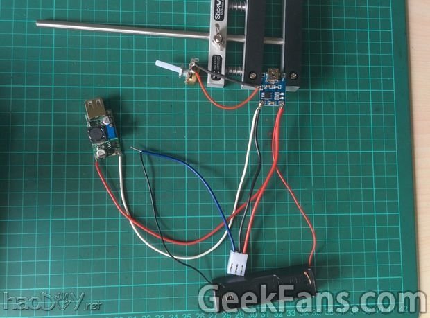 有光就有电:DIY能为手机充电的太阳能充电器