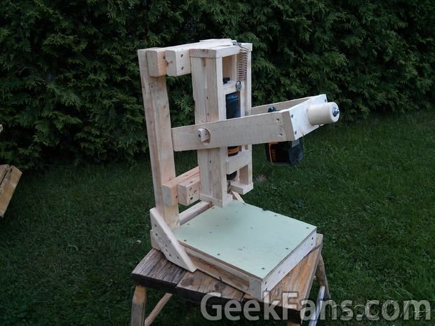 DIY木质无线钻床