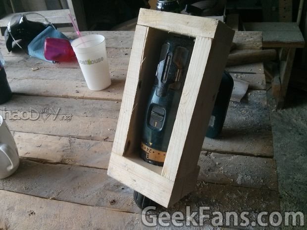 DIY木质无线钻床