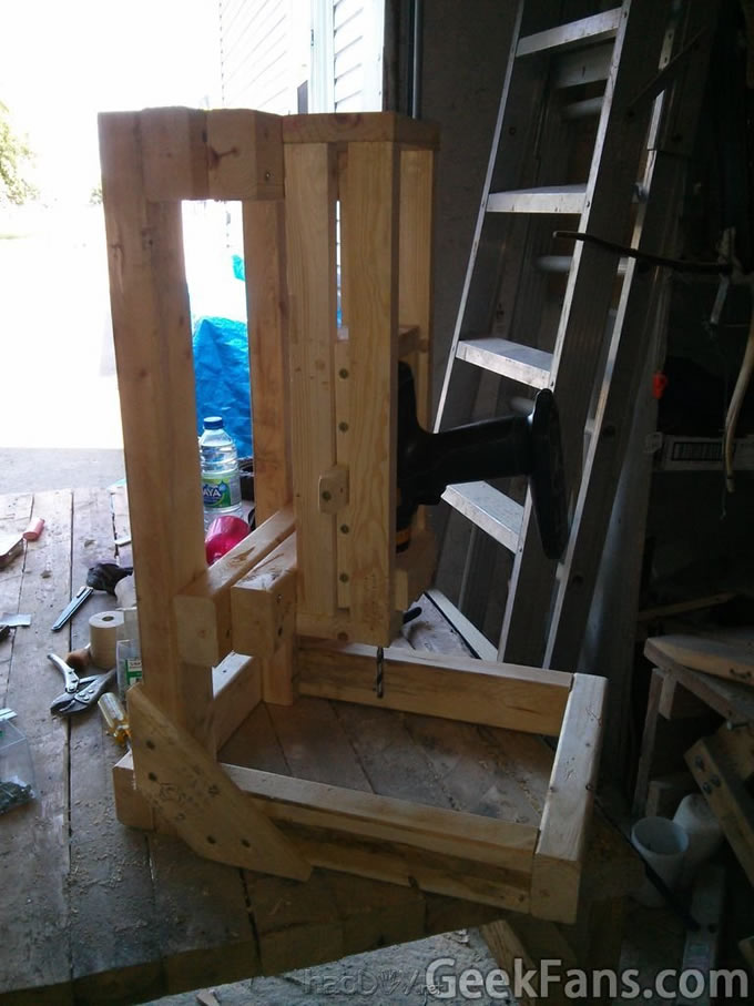 DIY木质无线钻床