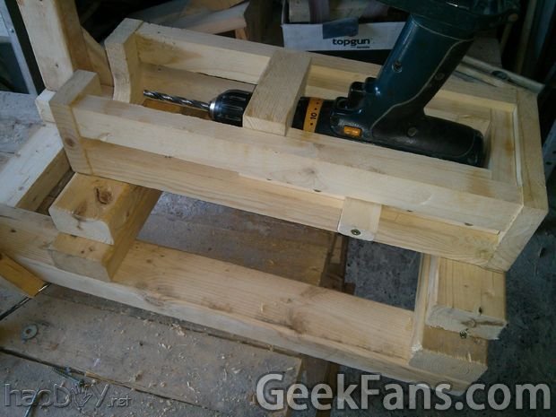 DIY木质无线钻床