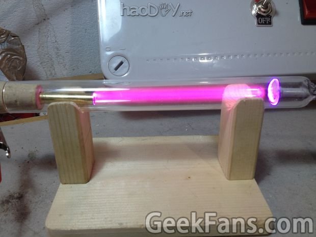 教你用试管做等离子体发生器