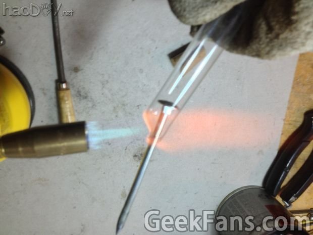 教你用试管做等离子体发生器