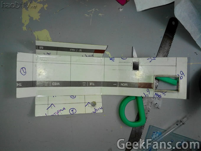 废物利用:DIY精致高亮度LED小手电筒