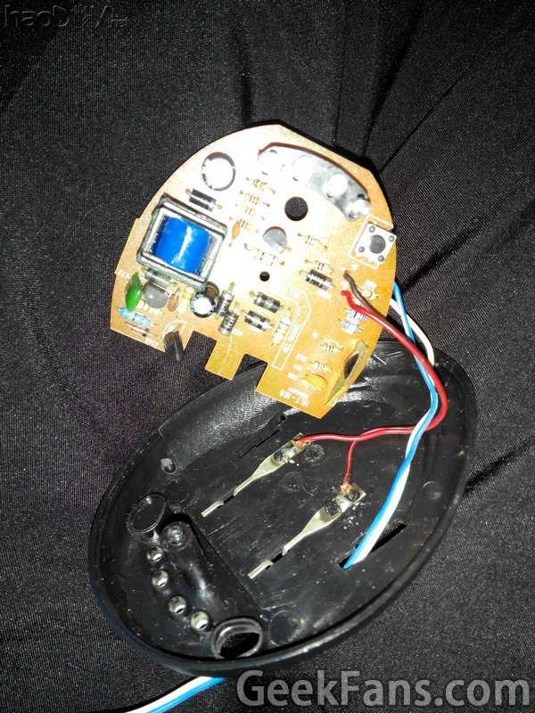 废物利用:DIY精致高亮度LED小手电筒