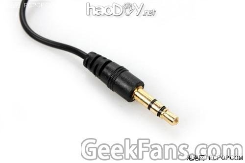 废旧物品自制语音K歌录像用高效降噪拾音话筒