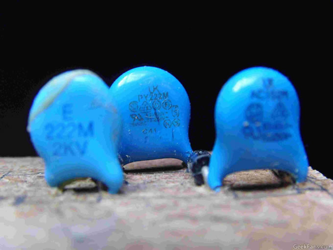 单管自激,轻松玩上高压电【周最佳】