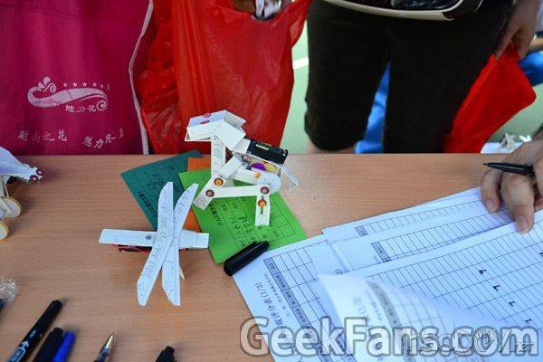 b0018.jpg PVCBOT【14号C版】机械狗