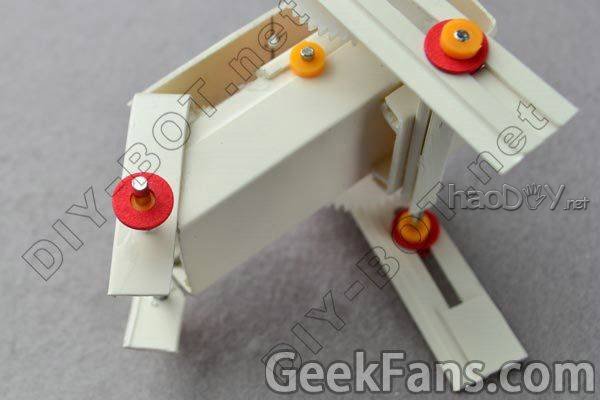 07前腿-05_i.jpg PVCBOT【14号C版】机械狗