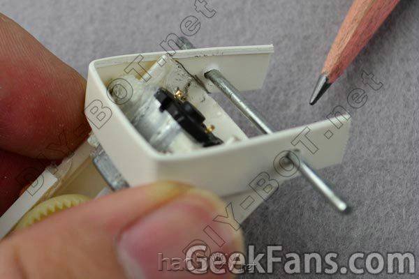 02胸部-05_i.jpg PVCBOT【14号C版】机械狗