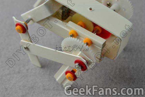 08连杆-19_i.jpg PVCBOT【14号C版】机械狗