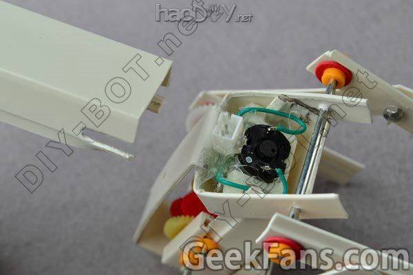 10颈部-05_i.jpg PVCBOT【14号C版】机械狗