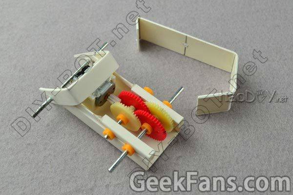 03背部-04_i.jpg PVCBOT【14号C版】机械狗