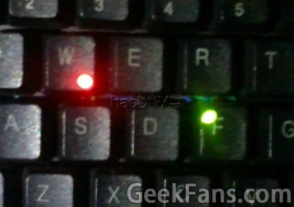 DIY夜晚LOL键盘专用灯