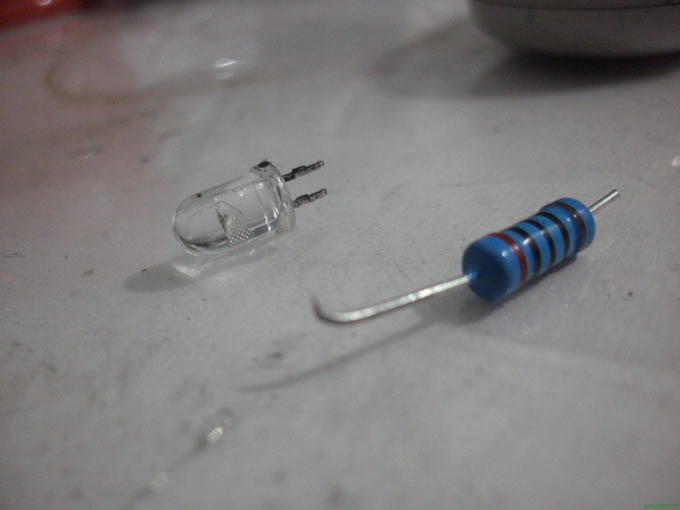 IMG_3739.JPG 自制红外防盗器升级版(多图有视频)