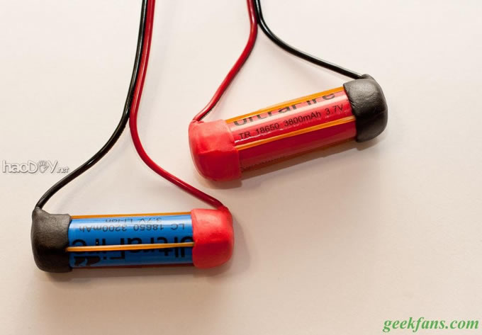 牛逼的电池盒是这么做的!