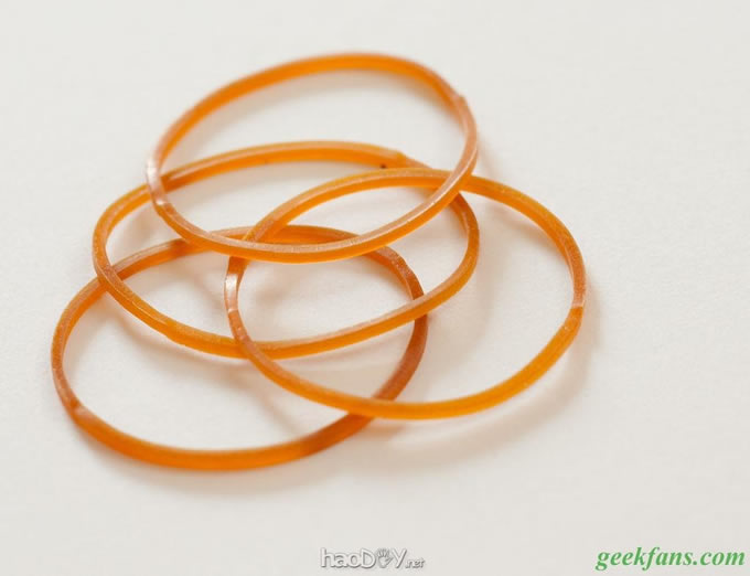 牛逼的电池盒是这么做的!