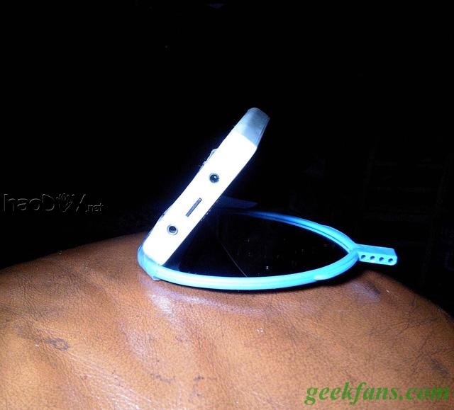 长筒式MP4投影仪教程