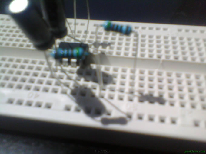 小白也做呼吸灯