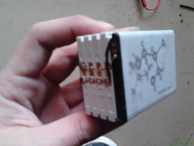 原创的移动电源