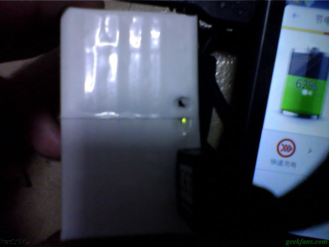 原创的移动电源