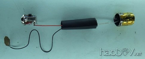 制作把一节电池当两节电池用的装置(完整版)【周最佳】