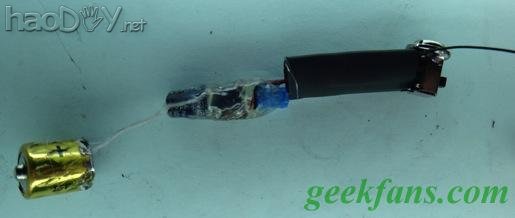 制作把一节电池当两节电池用的装置(完整版)【周最佳】