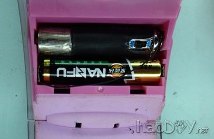 制作把一节电池当两节电池用的装置(完整版)【周最佳】