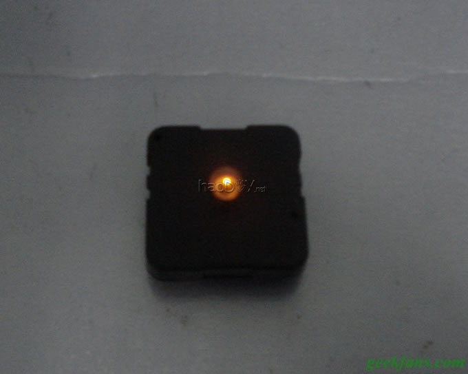 用料最少的电子频闪灯