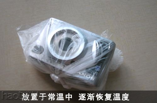 只要一个塑料袋 简单相机除湿法