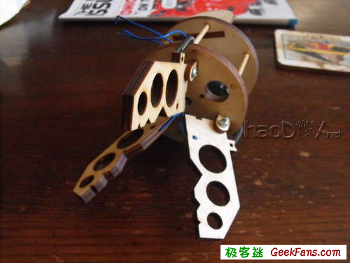 三指机器爪:从手开始做机器人