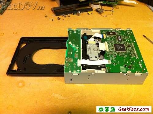 用废旧光驱DIY激光雕刻机