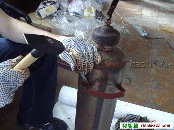 用灭火器DIY超酷红色音箱