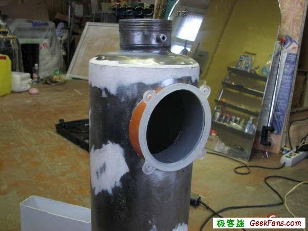 用灭火器DIY超酷红色音箱