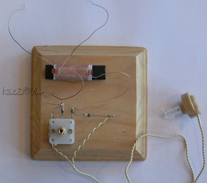 10分钟自制收音机