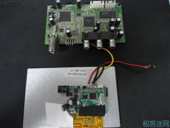 DSC04096.JPG 【螃蟹】之床头卫星接收机