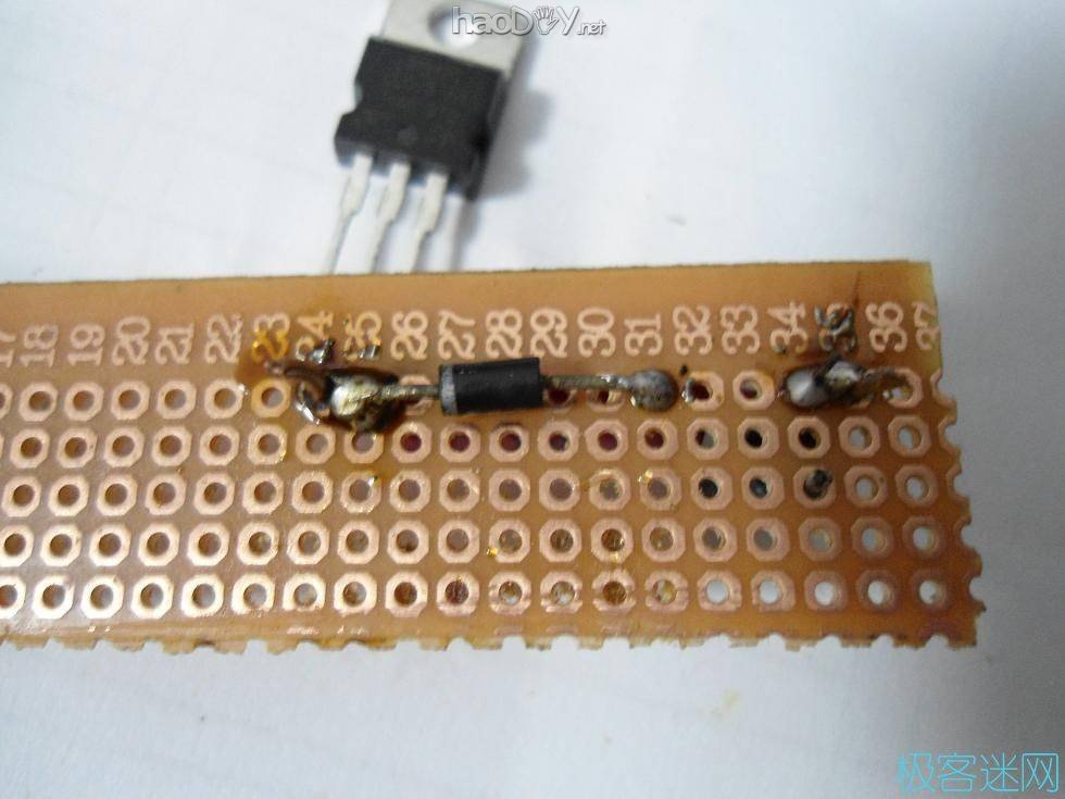 DSC04204.JPG 【螃蟹】之LM317可调电源{多图慎入}