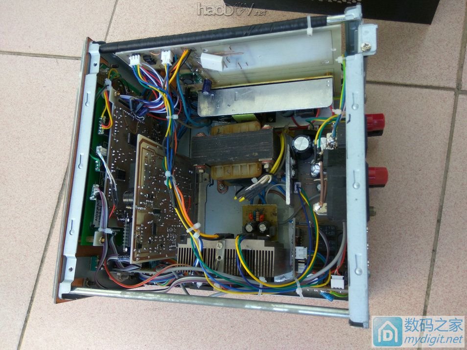 Re:终于可用,小制作,多功能桌面工具组合,功能有万年历、烙铁、电源、假负载、收 .. 终于可用,小制作,多功能桌面工具组合,功能有万年历、烙铁、电