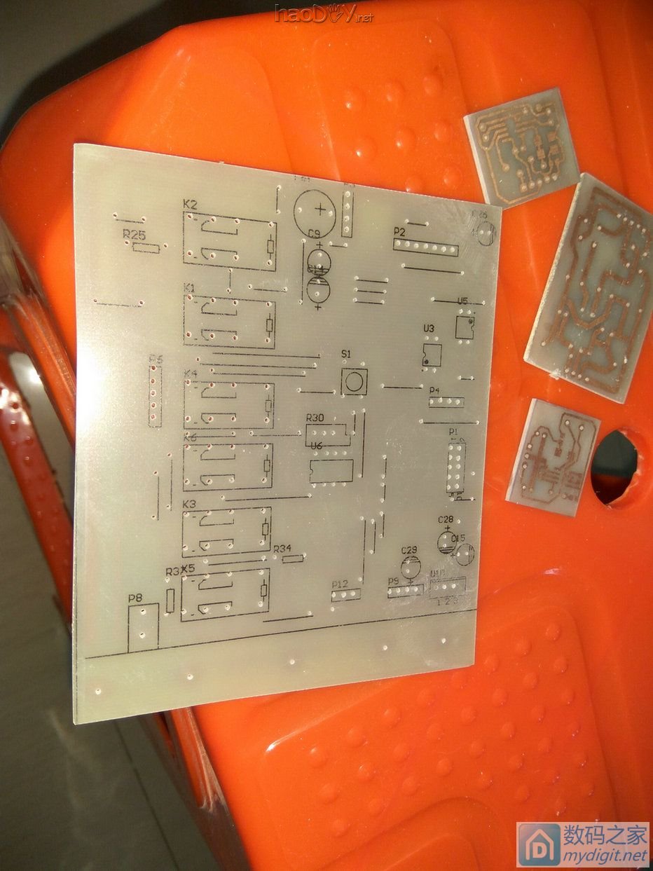 Re:终于可用,小制作,多功能桌面工具组合,功能有万年历、烙铁、电源、假负载、收 .. 终于可用,小制作,多功能桌面工具组合,功能有万年历、烙铁、电